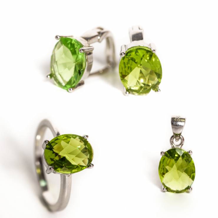 Set zirconiu verde rotund 112 lei